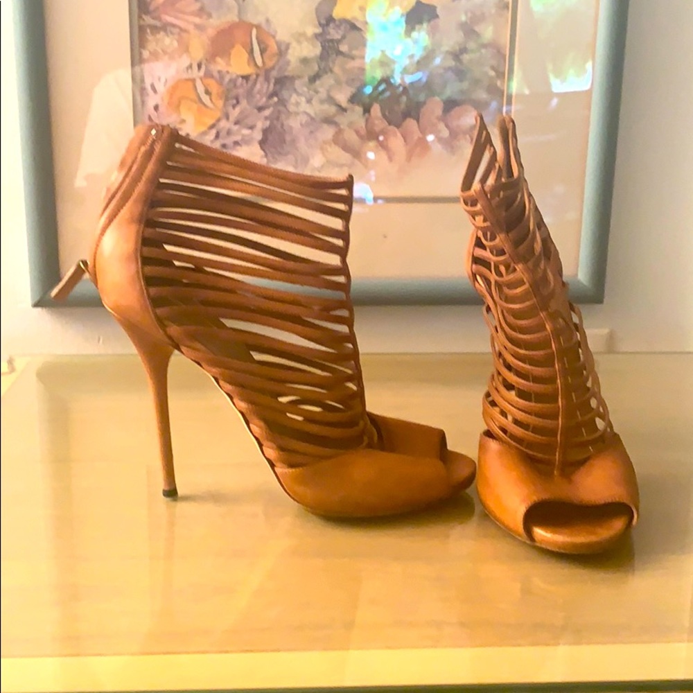 Gucci sandal